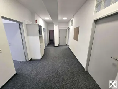 7-Zimmer-Gewerbeimmobilie mieten in Amstetten – 159 m², € 8 – Bild 7 von 22