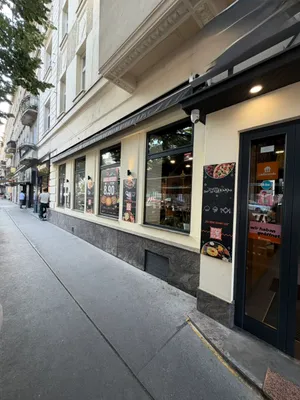 Gewerbeimmobilie mieten in Wien – 250 m², € 4.425 – Bild 35 von 36