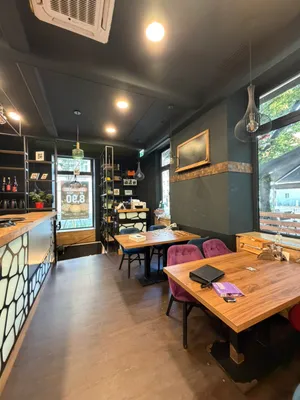 Gewerbeimmobilie mieten in Wien – 250 m², € 4.425 – Bild 3 von 36