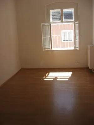 2-Zimmer-Wohnung mieten in Krems an der Donau – 68 m², € 680 – Bild 3 von 8