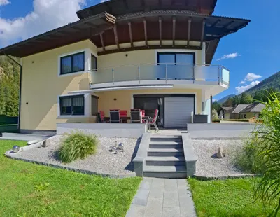 10-Zimmer-Gewerbeimmobilie kaufen in Gmunden – 357 m², € 695.000 – Bild 3 von 49