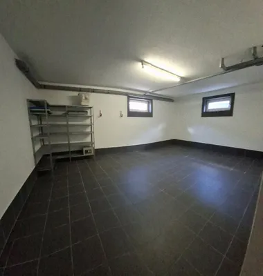 10-Zimmer-Gewerbeimmobilie kaufen in Gmunden – 357 m², € 695.000 – Bild 46 von 49