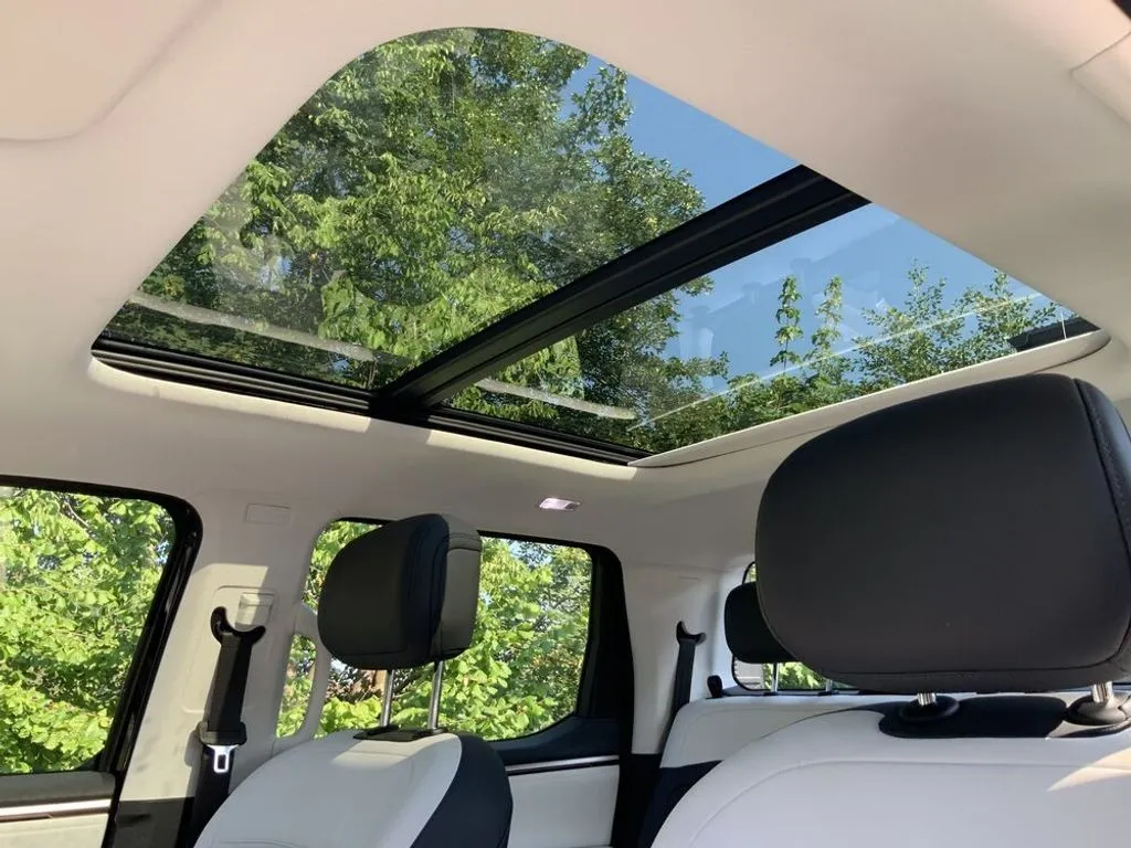 Maxus eTerron 9 4X4 3,5T Anhängelast Netto € 58250,- Transporter / Kastenwagen – Bild 27