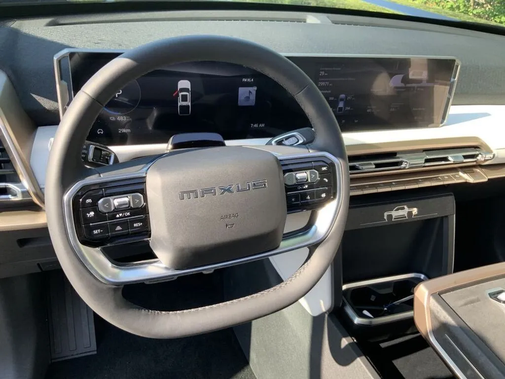 Maxus eTerron 9 4X4 3,5T Anhängelast Netto € 58250,- Transporter / Kastenwagen – Bild 7
