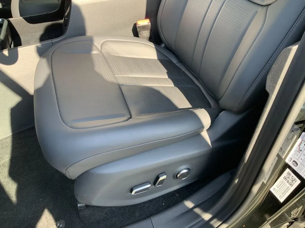Maxus eTerron 9 4X4 3,5T Anhängelast Netto € 58250,- Transporter / Kastenwagen – Bild 15