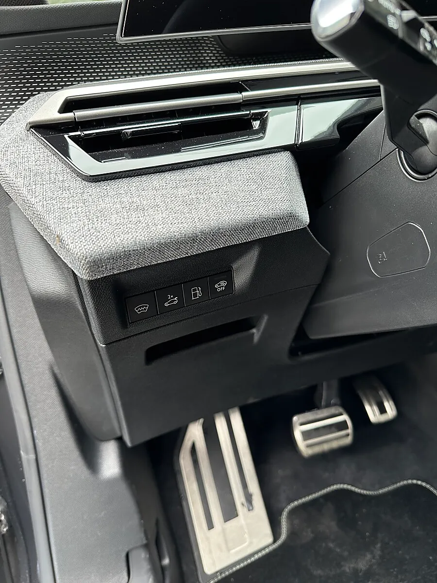 Peugeot 3008 GT 1.6 Plug-In Hybrid 195PS e-DCS7 – Bild 12