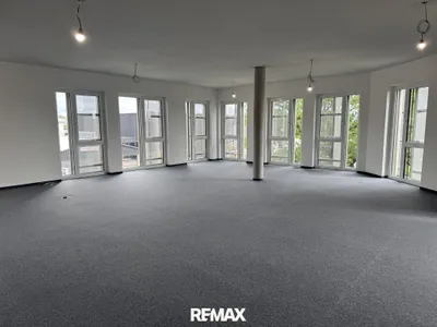 6-Zimmer-Gewerbeimmobilie kaufen in Gmunden – 170 m², € 731.000 – Bild 5 von 13