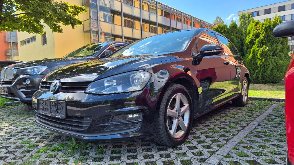 VW Golf
