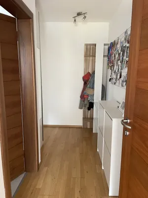 2-Zimmer-Wohnung mieten in Hallein – 34,75 m², € 725 – Bild 2 von 9