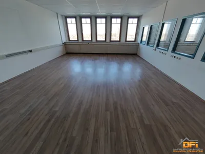 13-Zimmer-Gewerbeimmobilie mieten in Wien – 613 m², € 7.050 – Bild 23 von 31