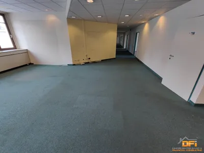 13-Zimmer-Gewerbeimmobilie mieten in Wien – 613 m², € 7.050 – Bild 2 von 31