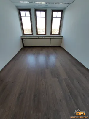 13-Zimmer-Gewerbeimmobilie mieten in Wien – 613 m², € 7.050 – Bild 10 von 31
