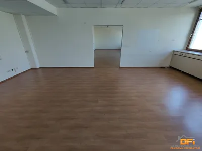 13-Zimmer-Gewerbeimmobilie mieten in Wien – 613 m², € 7.050 – Bild 11 von 31