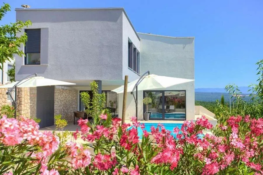 Moderne, luxuriös ausgestatte Villa auf der Insel Krk - View 3