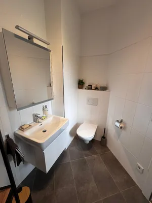 1-Zimmer-Gewerbeimmobilie mieten in Zell am See – 25 m², € 510 – Bild 5 von 6