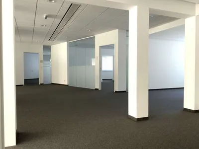 Gewerbeimmobilie mieten in Schwaz – 351 m², € 4.700 – Bild 3 von 12