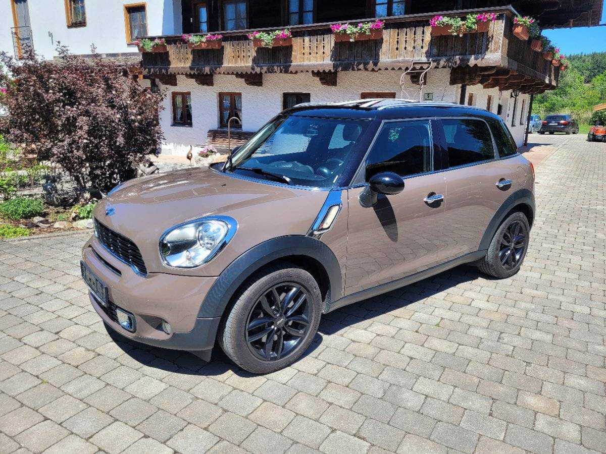 MINI Countryman Cooper S "Pepper"