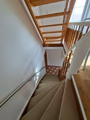 6-Zimmer-Haus mieten in Vöcklabruck – 160 m², € 1.200 – Bild 13 von 23