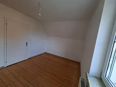 6-Zimmer-Haus mieten in Vöcklabruck – 160 m², € 1.200 – Bild 17 von 23