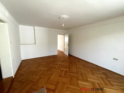 4,5 Zimmer Dachgeschossetage mit großer Terrasse! – Bild 2