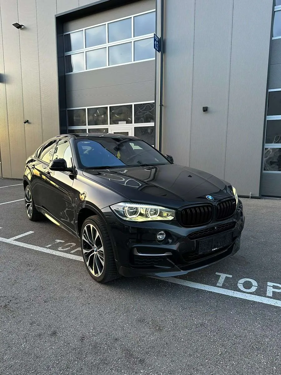 BMW X6