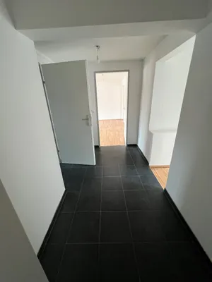 Wohnung mieten in Leoben – 65 m², € 549 – Bild 1 von 8