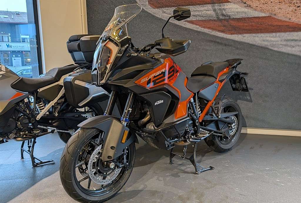 KTM 1290 Super Adventure S Demomaschine mit Zubehör! Enduro