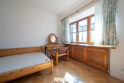 9-Zimmer-Haus kaufen in Vöcklabruck – 210 m², € 1.590.000 – Bild 8 von 18