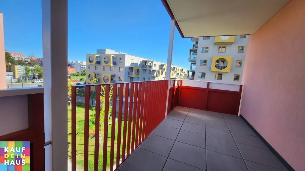 SONNE, BALKON & BADETEICH - 2 ZIMMERWOHNUNG IM JONAS AM FELD! - Ansicht 2