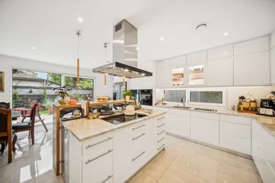 5-Zimmer-Haus kaufen in Wien – 225 m², € 1.490.000 – Bild 7 von 17