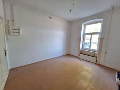 2-Zimmer-Gewerbeimmobilie mieten in Neunkirchen – 61 m², € 400 – Bild 3 von 3