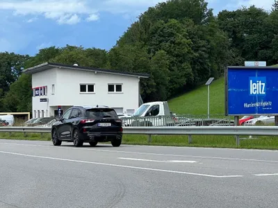 Gewerbeimmobilie mieten in Schärding – 1 500 m² – Bild 4 von 6