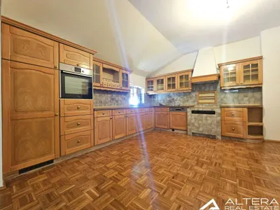 5-Zimmer-Wohnung kaufen in Graz-Umgebung – 196,7 m², € 387.000 – Bild 10 von 25