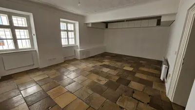 Zentrumsnah und unbefristet, Charmante Kleinwohnung, 50m2 in historischem Althaus! Sofortbezug! – Bild 2