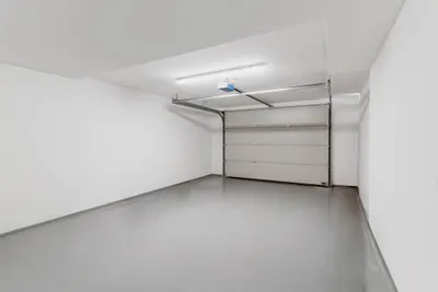 8-Zimmer-Haus kaufen in Vöcklabruck – 242,13 m², € 1.680.000 – Bild 11 von 12