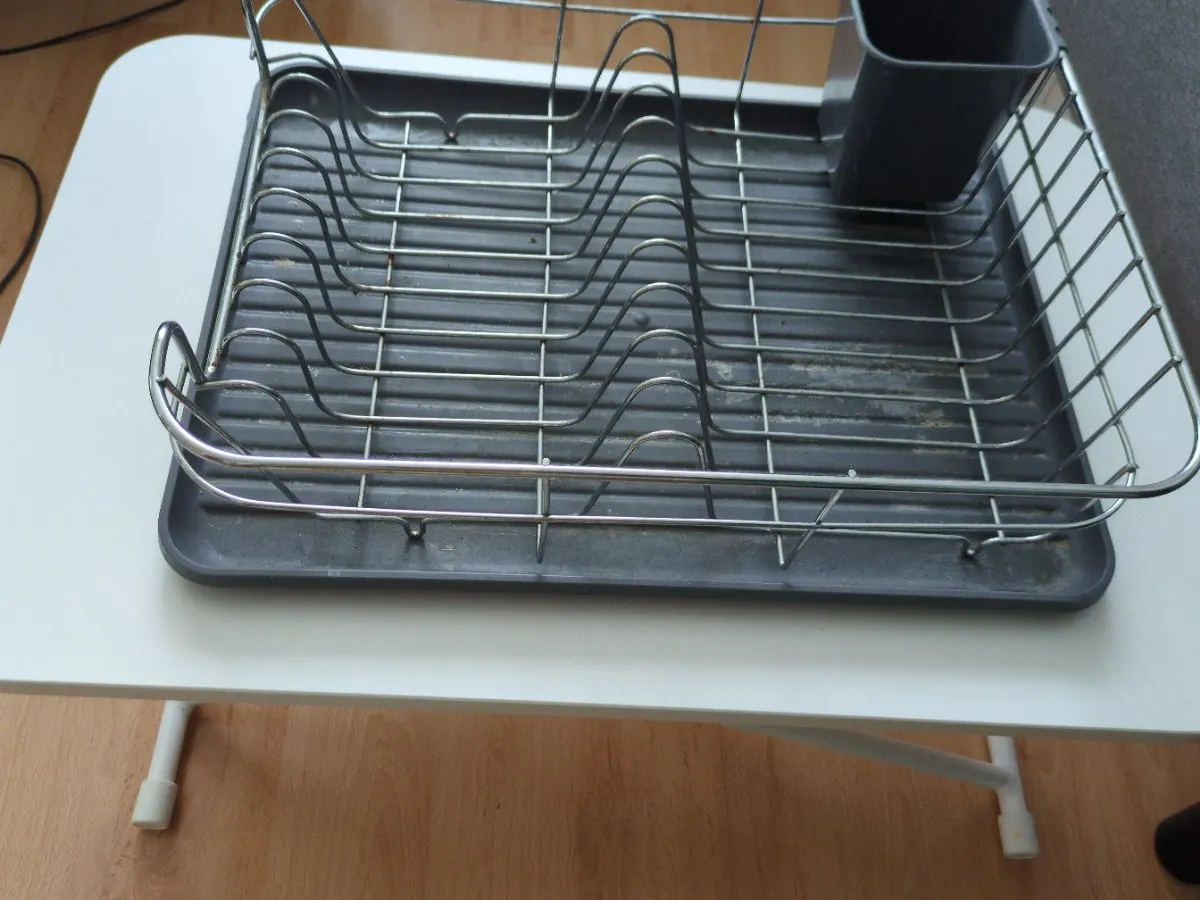 Geschirr-Abtropf- Gestell, € 9,- (1130 Wien)