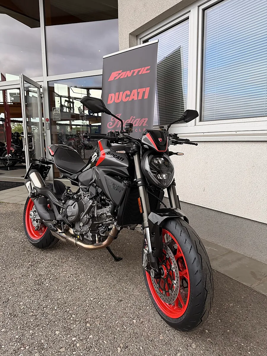 Ducati Monster