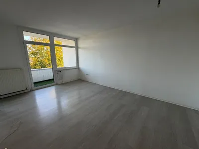 4-Zimmer-Wohnung kaufen in Linz – 76 m², € 260.000 – Bild 2 von 11