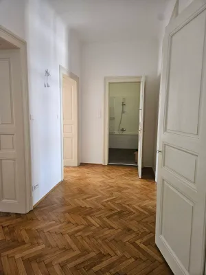 4-Zimmer-Wohnung mieten in Graz – 118 m², € 1.180 – Bild 2 von 18