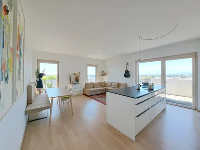 Seestadt: 4-Zimmer-Warmmiete mit Panoramablick – Bild 3