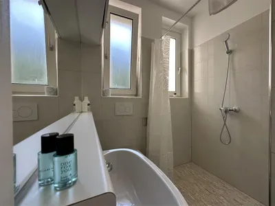 2-Zimmer-Wohnung kaufen in Baden – 42,65 m², € 159.000 – Bild 15 von 16