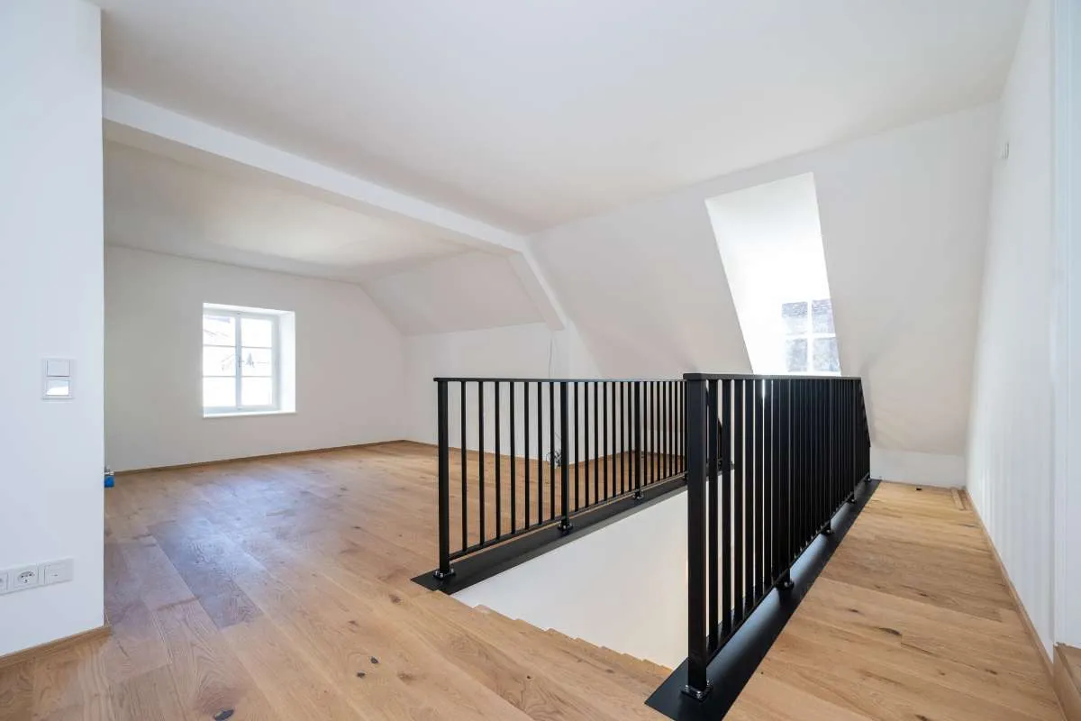 Stilvolle Maisonette mit 2 Terrassen im Wehrgraben - Erstbezug nach Generalsanierung - provisionsfrei - Ansicht 3