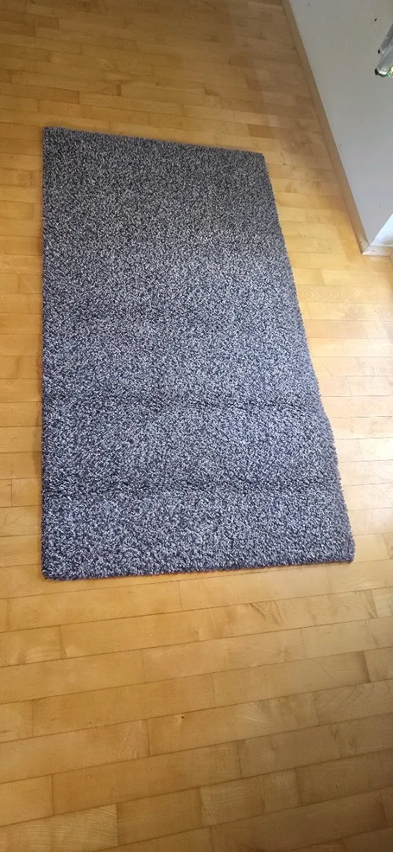 Ikea Teppich Adum, € 5,- (2123 Schleinbach)