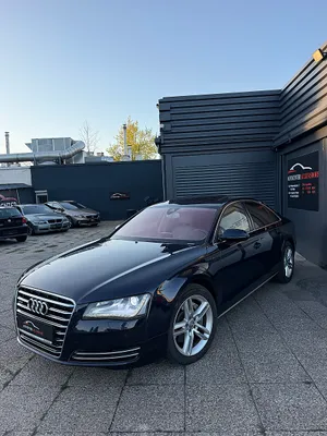Audi A8 3,0 TDI lang quattro Tiptronic