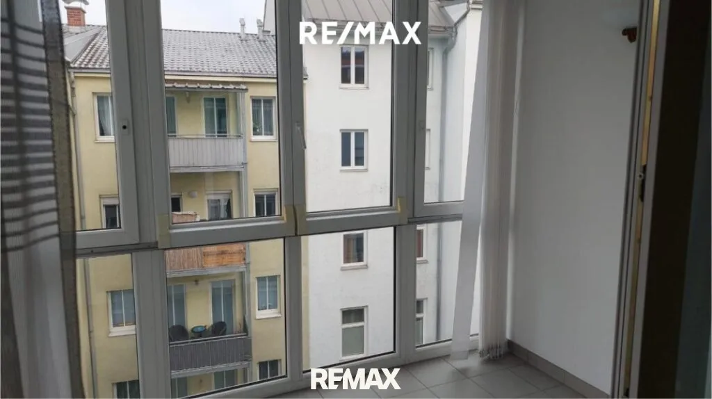 Moderne, ruhig gelegene 2-Zimmer Mietwohnung mit sonnigem Wintergarten und das mitten im Zentrum – pohled 3