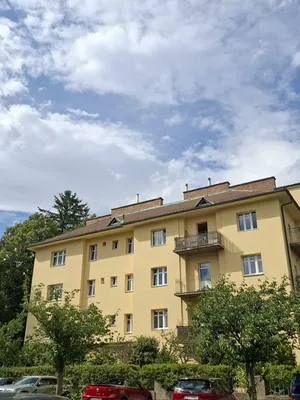 Sievering: Schöne Altbauwohnung mit Balkon – Bild 2