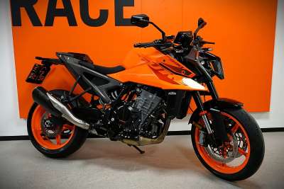 KTM 990 Duke inkl. Zubehör