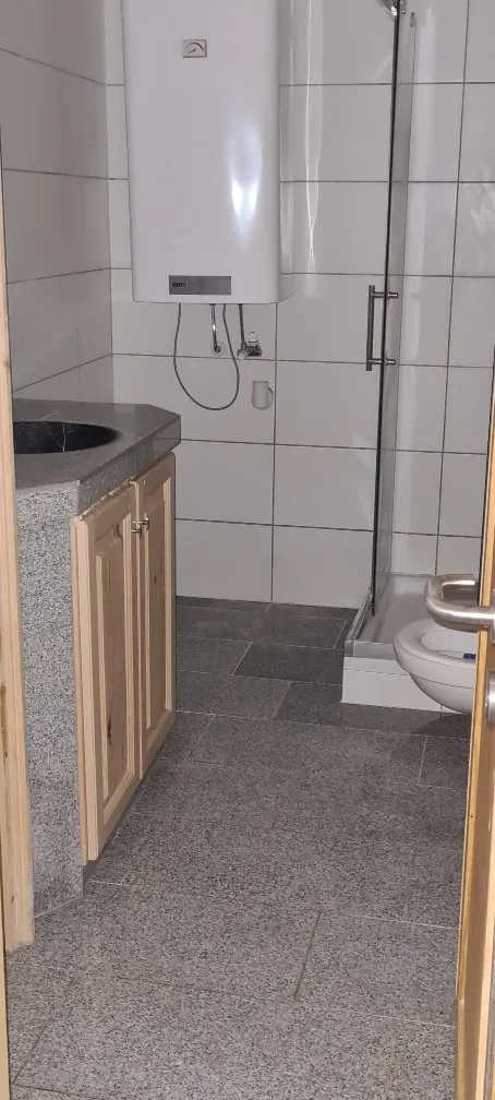 Sanierte 2-Zimmerwohnung, fußläufig zur Stadtmitte - Ansicht 2