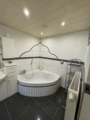 5-Zimmer-Haus kaufen in Vöcklabruck – 100 m², € 185.000 – Bild 8 von 12