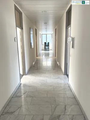11-Zimmer-Gewerbeimmobilie mieten in Bruck an der Leitha – 748 m², € 8.377 – Bild 6 von 18